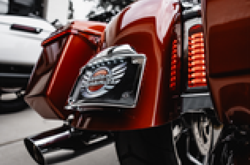 Fenders & Plaque